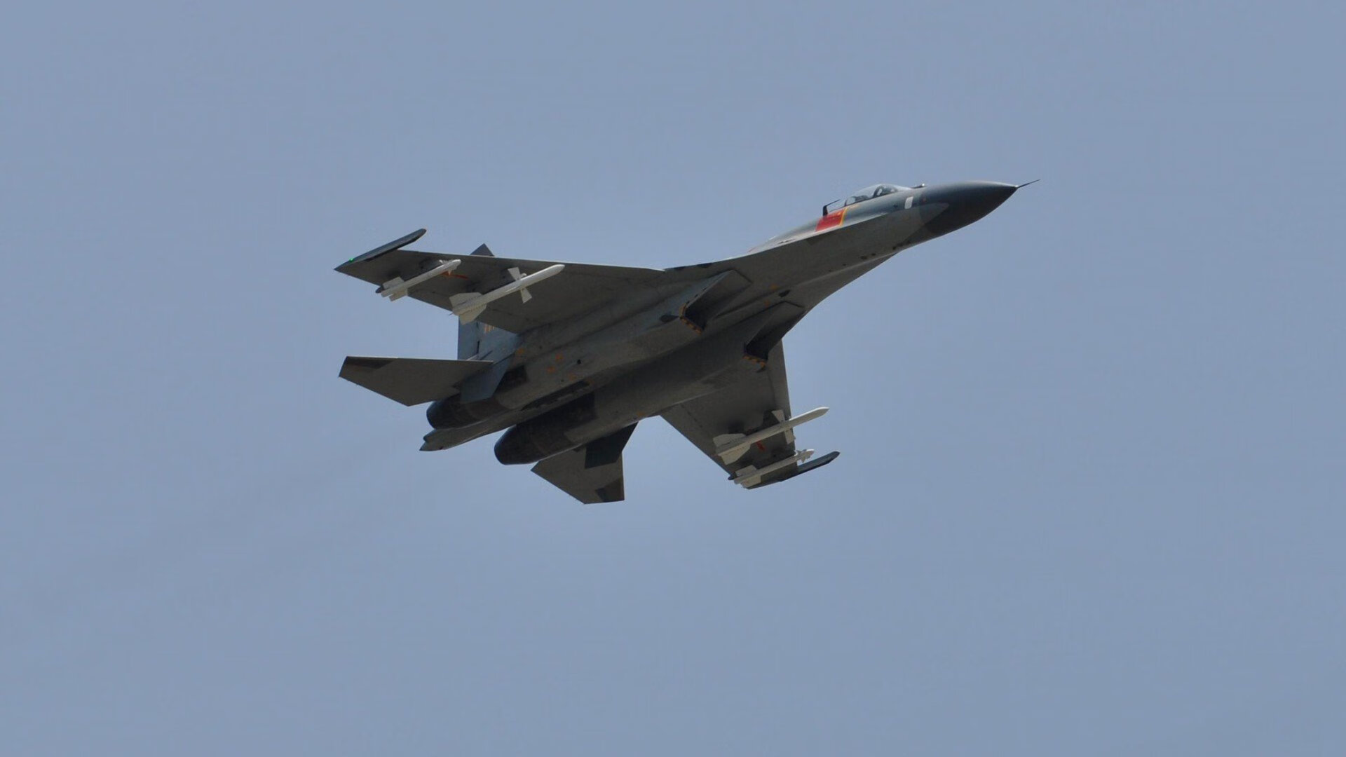 曼联边路速度优势发挥明显，曼联什么阵型